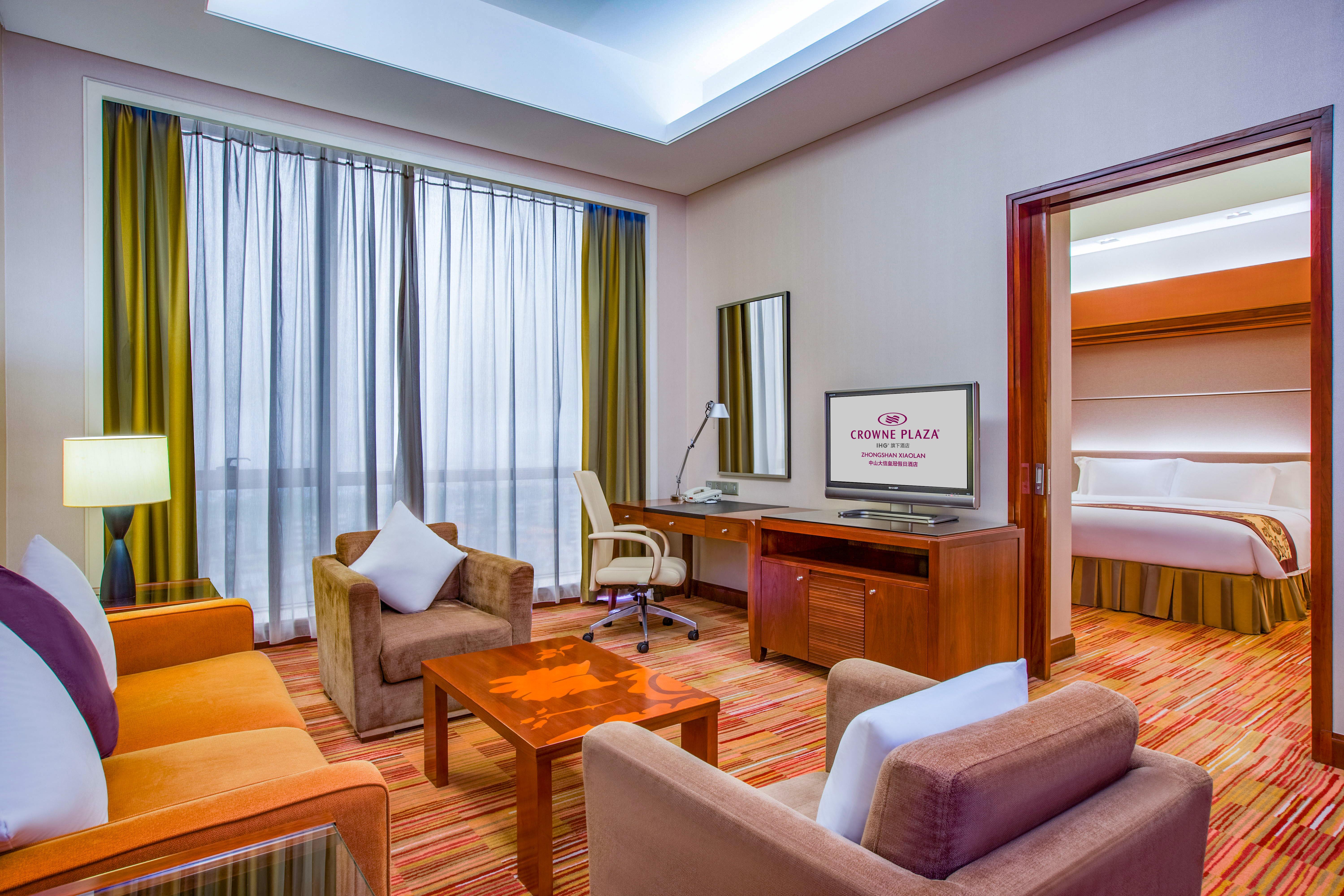 Crowne Plaza Zhongshan Xiaolan, An Ihg Hotel Exterior foto