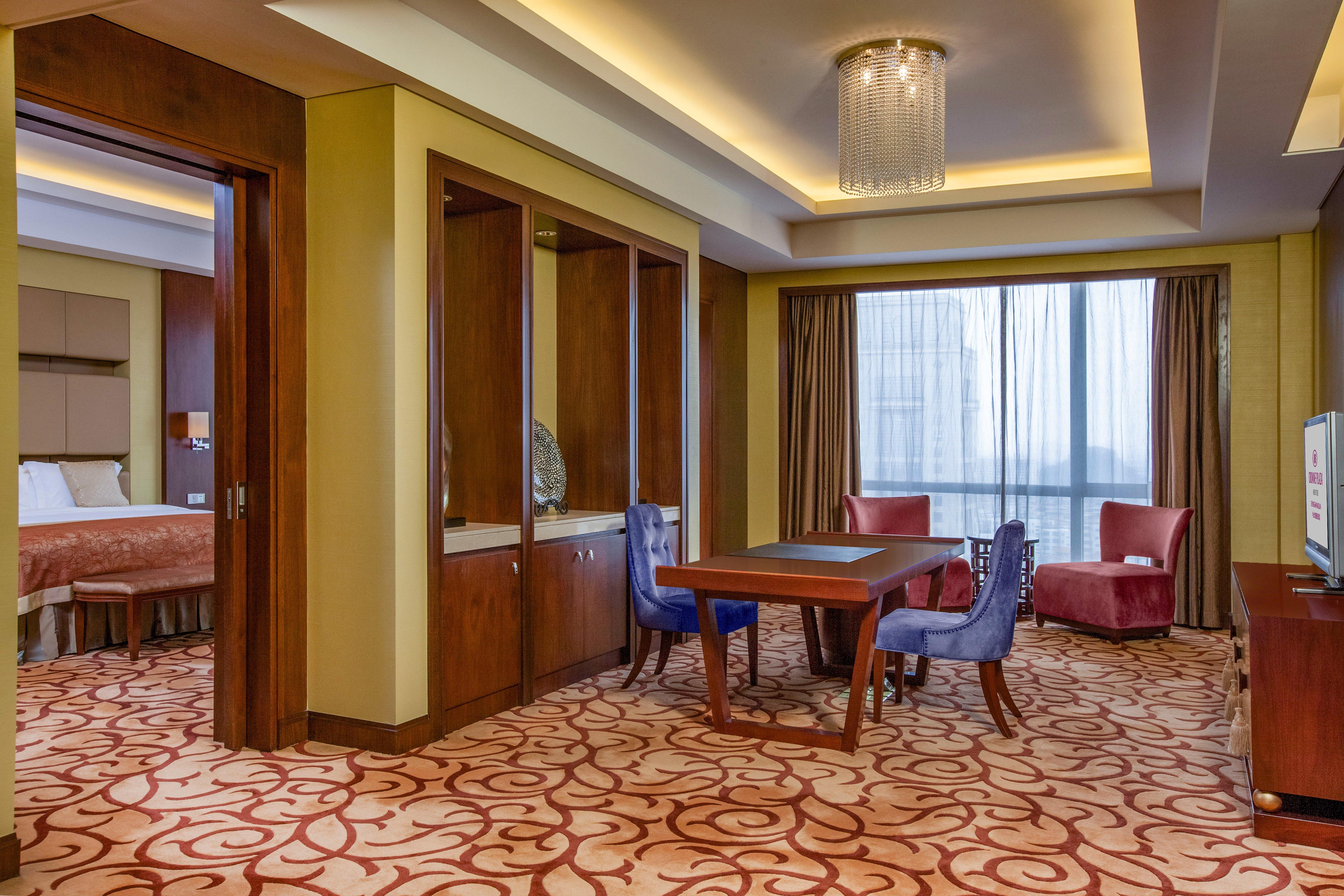 Crowne Plaza Zhongshan Xiaolan, An Ihg Hotel Exterior foto